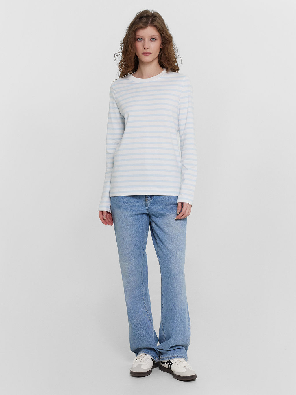 Джемпер Mark Formelle в полоску из хлопка с эластаном бело-голубой  фото 3