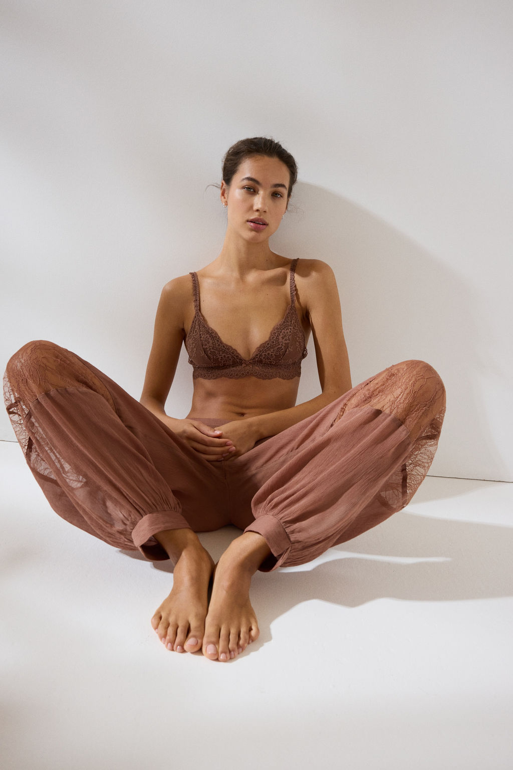 Pantal?n de pijama con detalles de encaje - H&m фото 2