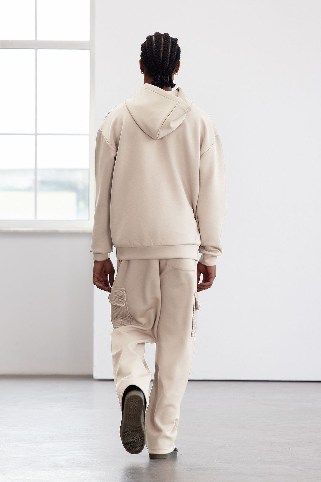 Vizon Oversize/Genis Kesim File Detayl? Kapusonlu Sweatshirt TMNAW25SW00173 - Trendyolmilla фото 5