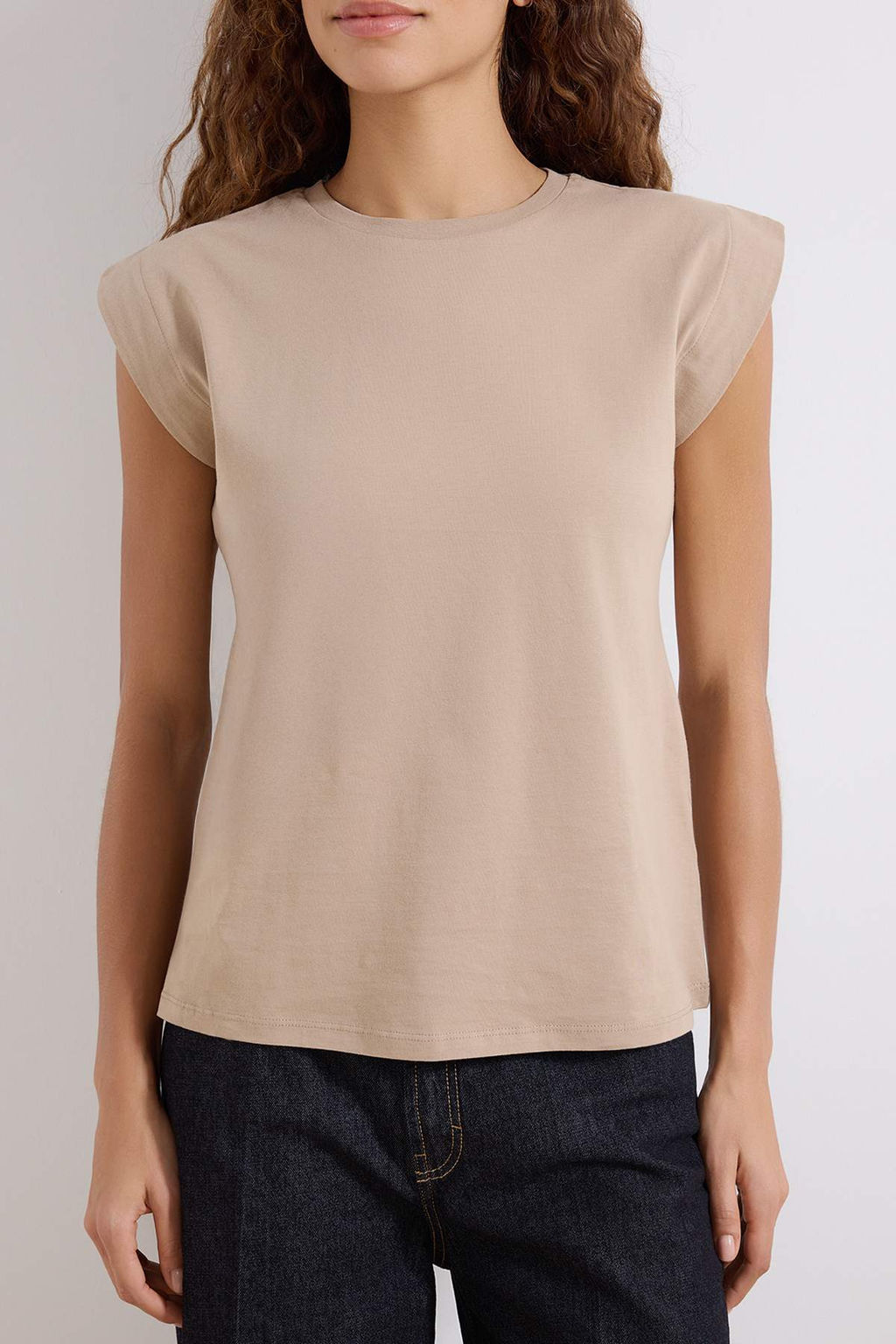 Vizon %100 Pamuk Vatka Gorunumlu Basic Bisiklet Yaka Orme T-Shirt TWOSS20TS0021