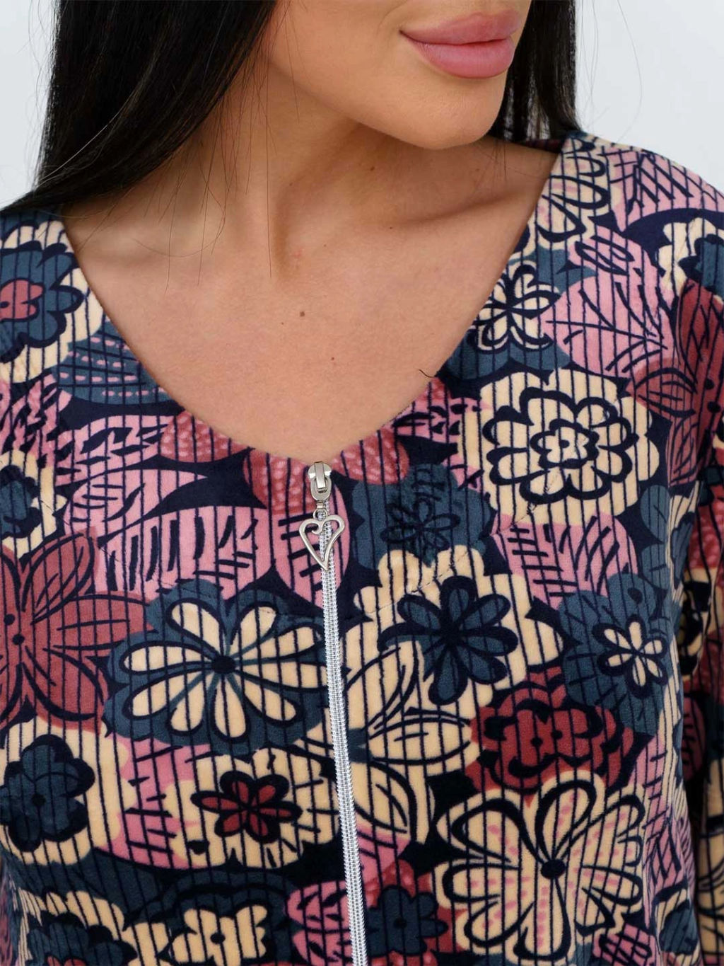 Халат женский, цвет красный