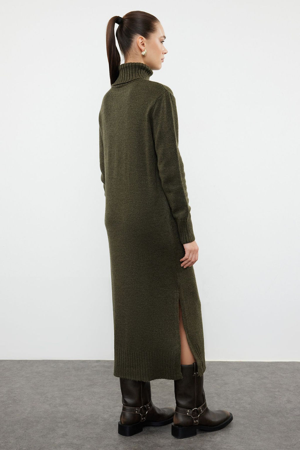 TRENDYOLMILLA Camel Midi Triko Genis Kal?p Yumusak Dokulu Elbise TWOAW24EL00034 фото 46