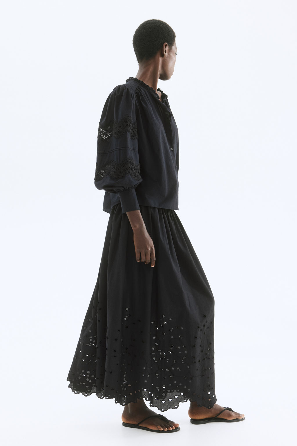 Blusa de algod?n con inserciones de encaje - H&m фото 3