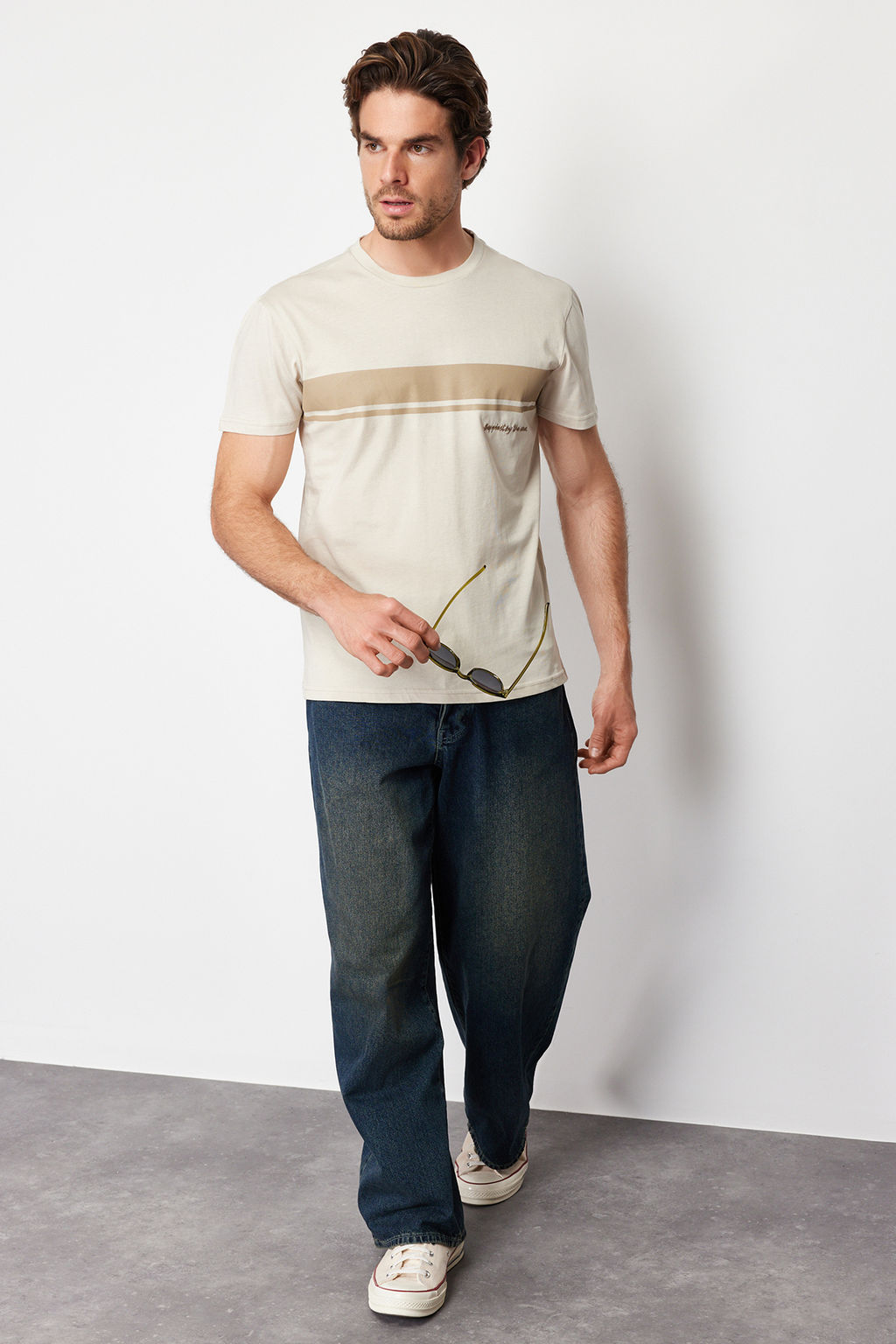 TRENDYOL MAN Tas Regular/Normal Bisiklet Yaka K?sa Kollu Cizgili Bask?l? %100 Pamuklu T-shirt TMNSS24TS00059 - Trendyolmilla фото 10