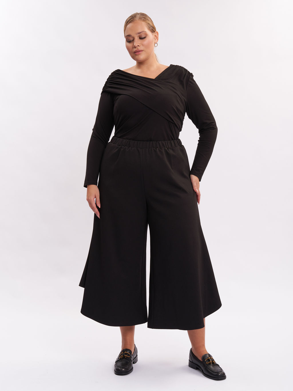 Лонгслив с драпировкой LN00503BLK01 - Артесса фото 11