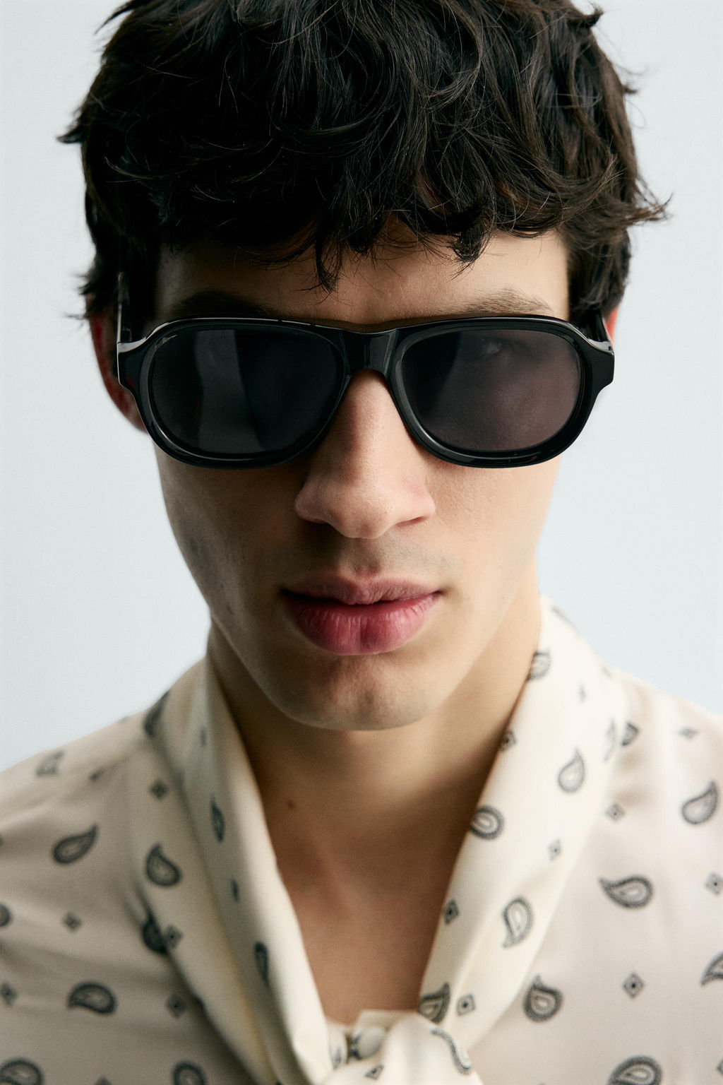 PAISLEY PRINT SHIRT WITH TIED DETAIL - Zara фото 6