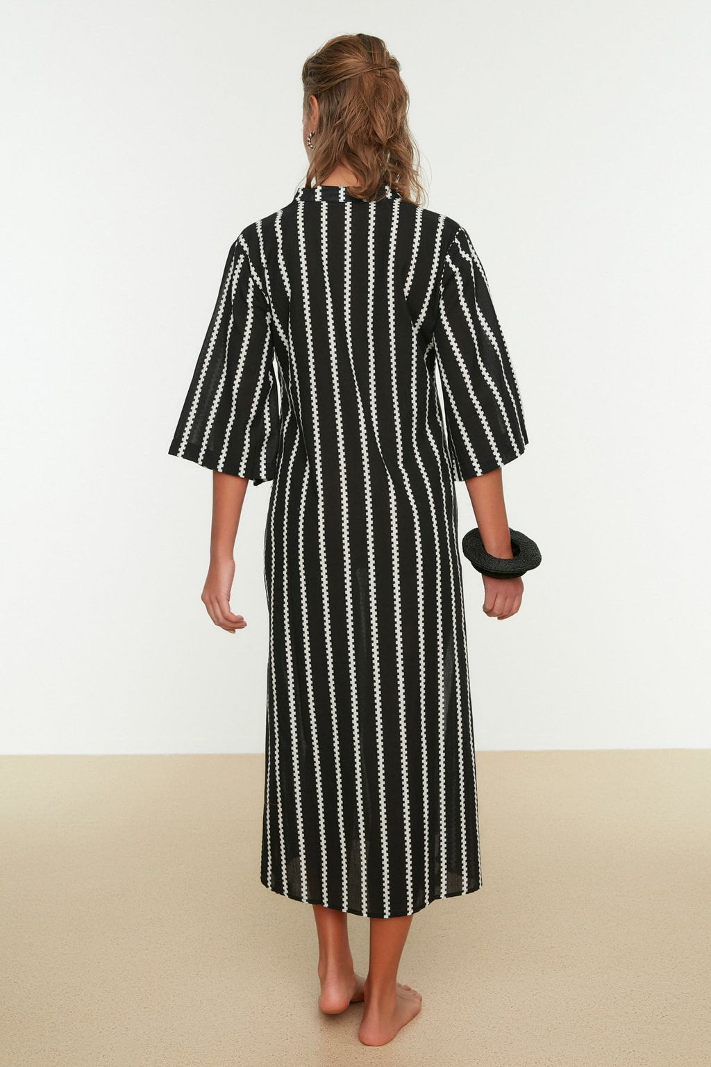 Siyah Cizgili Maxi Dokuma %100 Pamuk Puskullu Plaj Kimono&Kaftan TBESS20KM0024 - Trendyolmilla фото 5