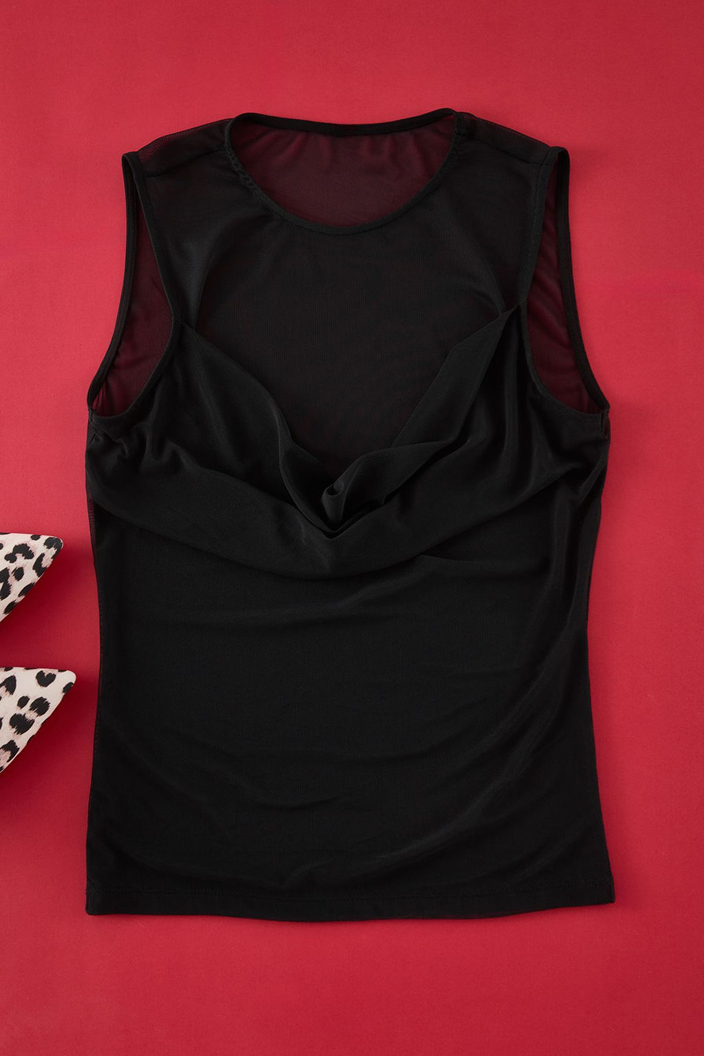 Trendyolmilla Siyah Aksesuar Detayl? Orme Bluz TPRSS25BZ00001