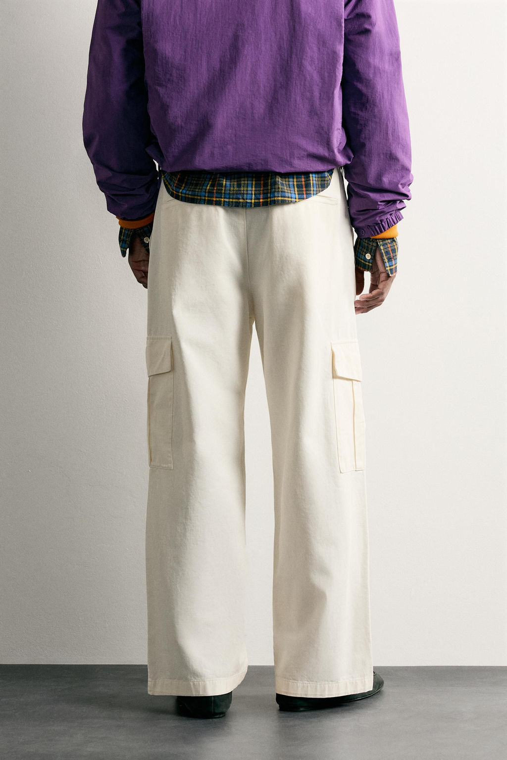 PANTAL?N CARGO RELAXED FIT / Blanco roto - Zara фото 2