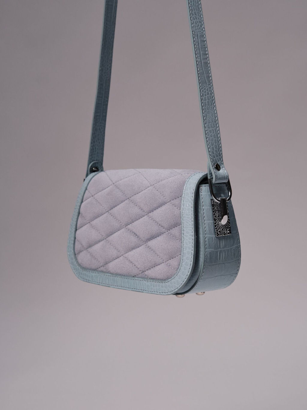 Сумка замшевая на плечо Deboro 30791 голубая вода