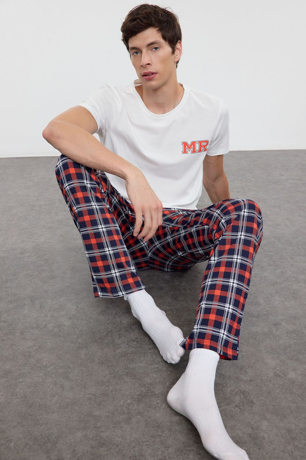 TRENDYOL MAN Ekru Regular Fit Bask?l? Orme Couple/Cift %100 Pamuklu Pijama Tak?m? TMNAW25PT00048 - Trendyolmilla фото 3