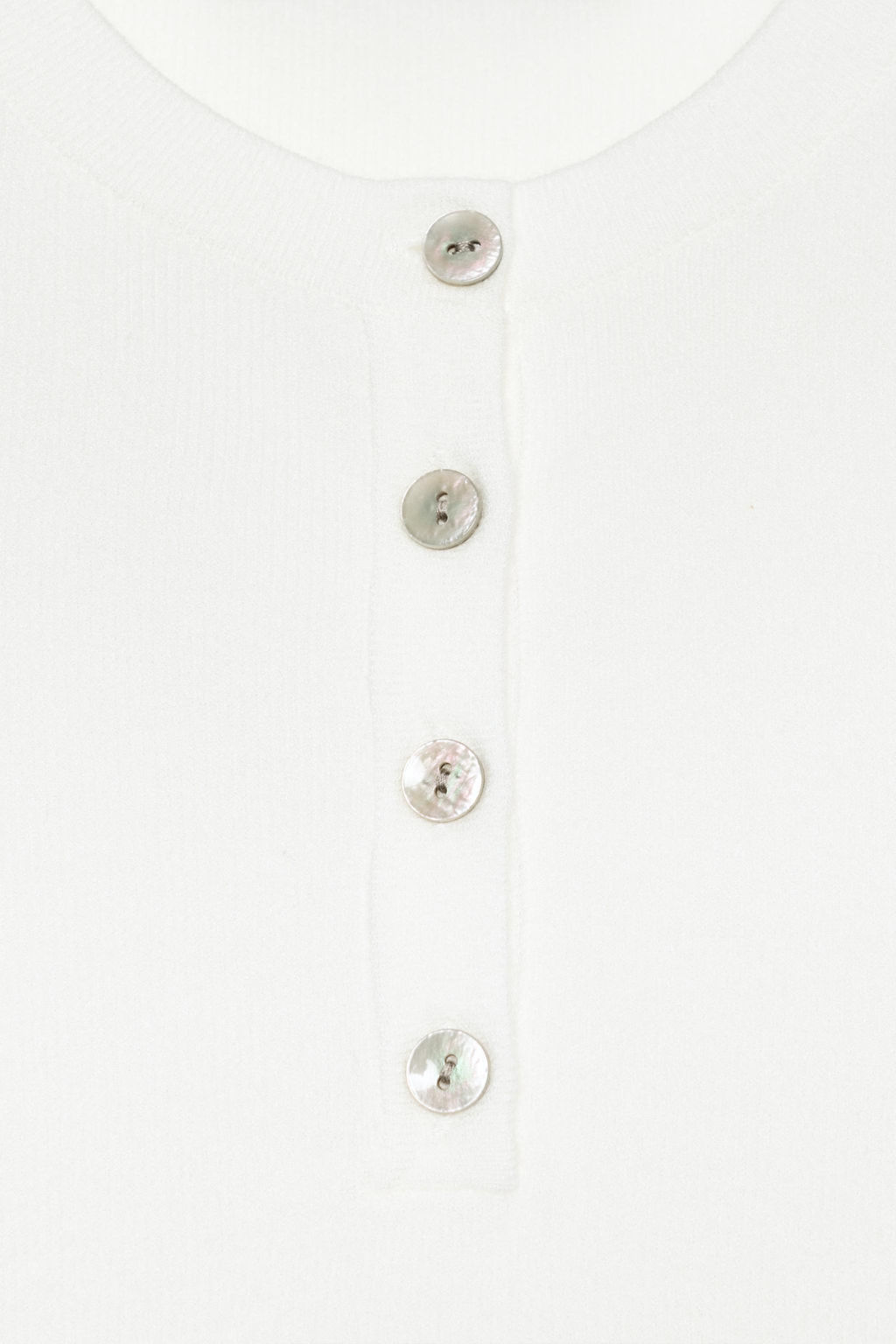 TOP PUNTO BOTONES / Blanco