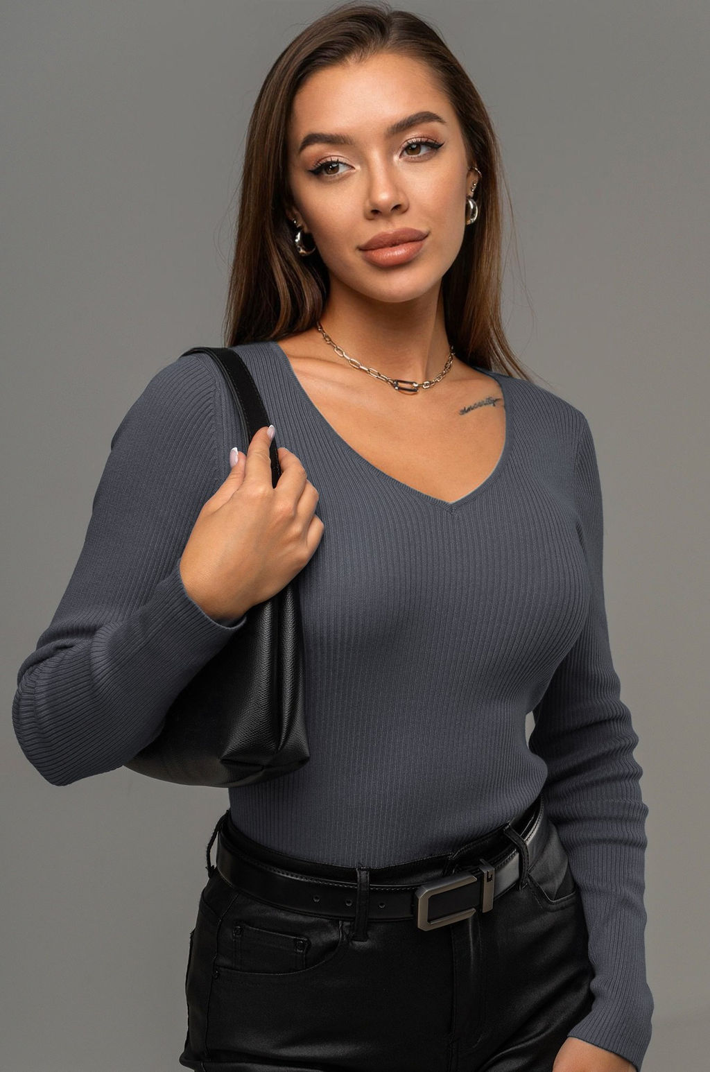 Женский джемпер в рубчик с V-вырезом Happyfox