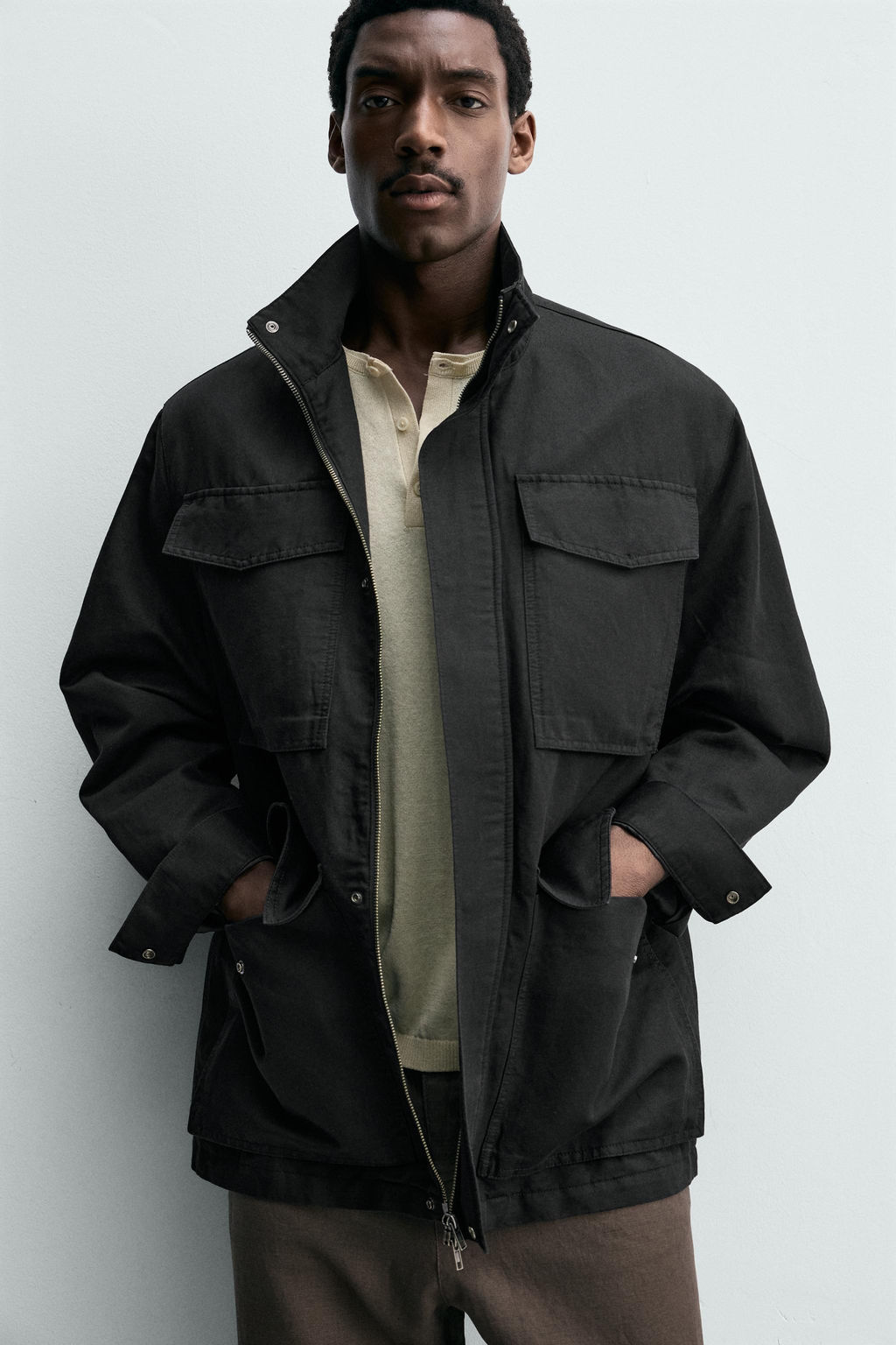 SOBRECAMISA LAVADA BOLSILLOS UTILITY / Negro - Zara фото 6