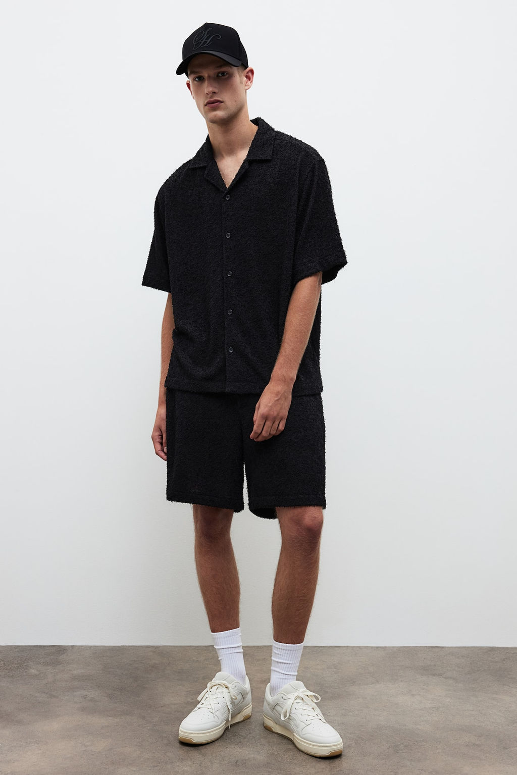 Pantalon corto en tejido rizado Relaxed Fit