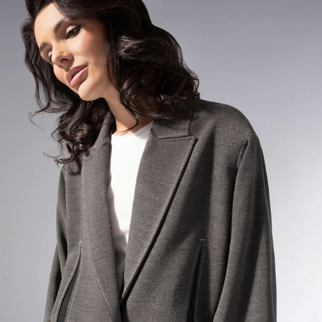 Жакет с контрастными швами, Решительный ход - Charutti фото 3