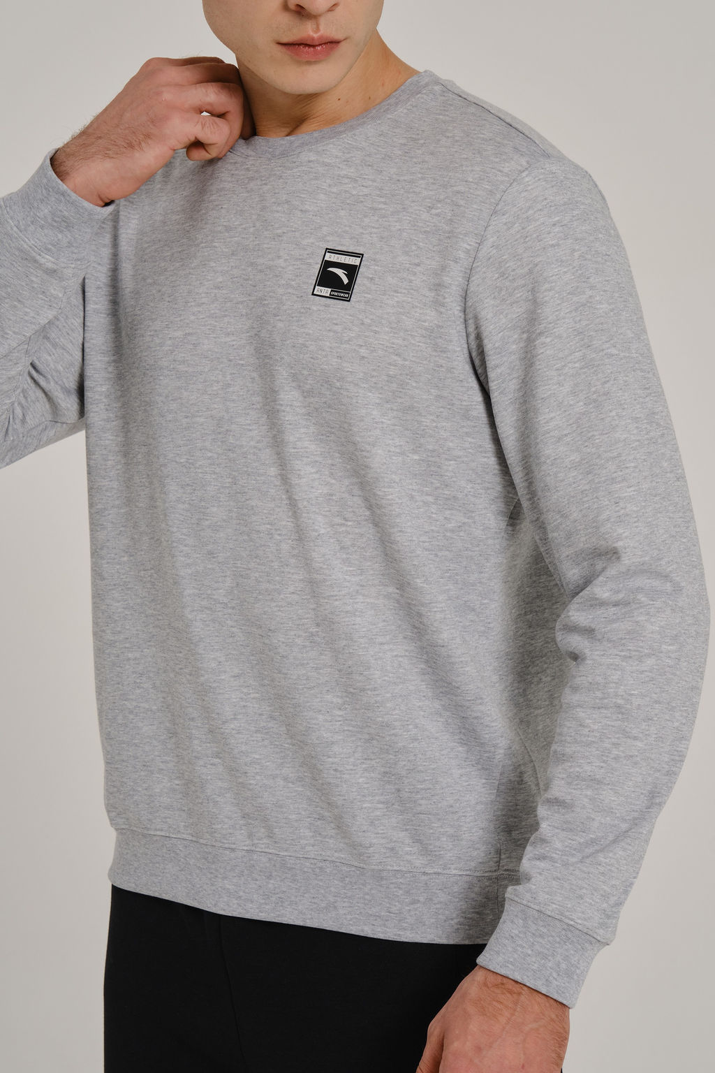 Свитшот Серый TRN ESSENTIAL Sweatshirt - Anta фото 3