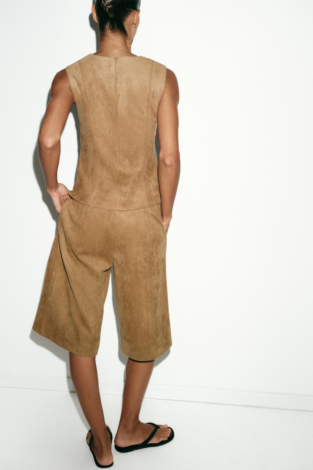 BERMUDA LARGA EFECTO ANTE / Camel medio - Zara фото 4