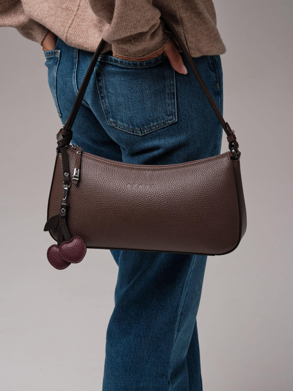 Сумка багет кросс-боди Azaro 31200 коричневый торф