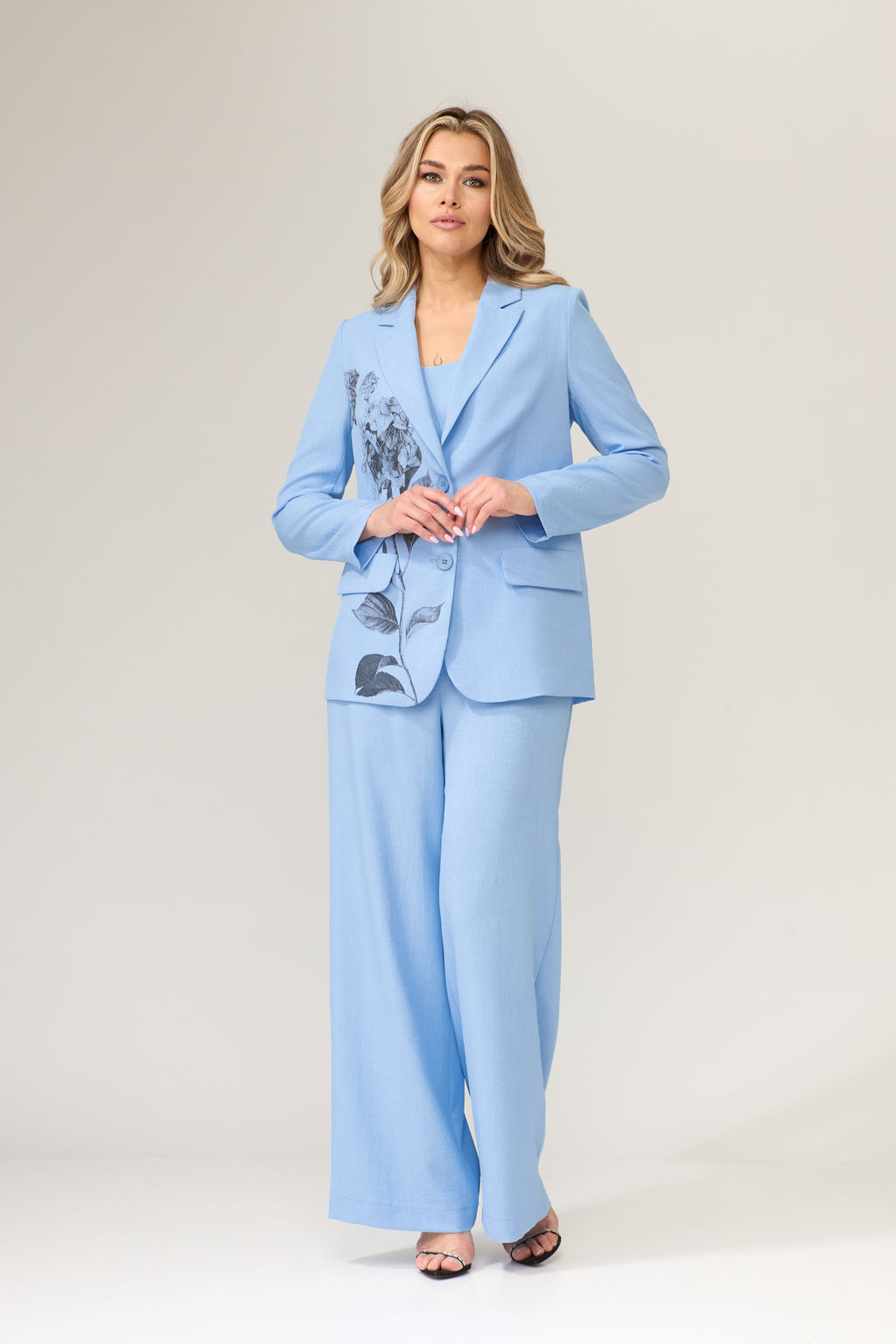 Костюм из жакета, топа и брюк. - Gizart фото 2