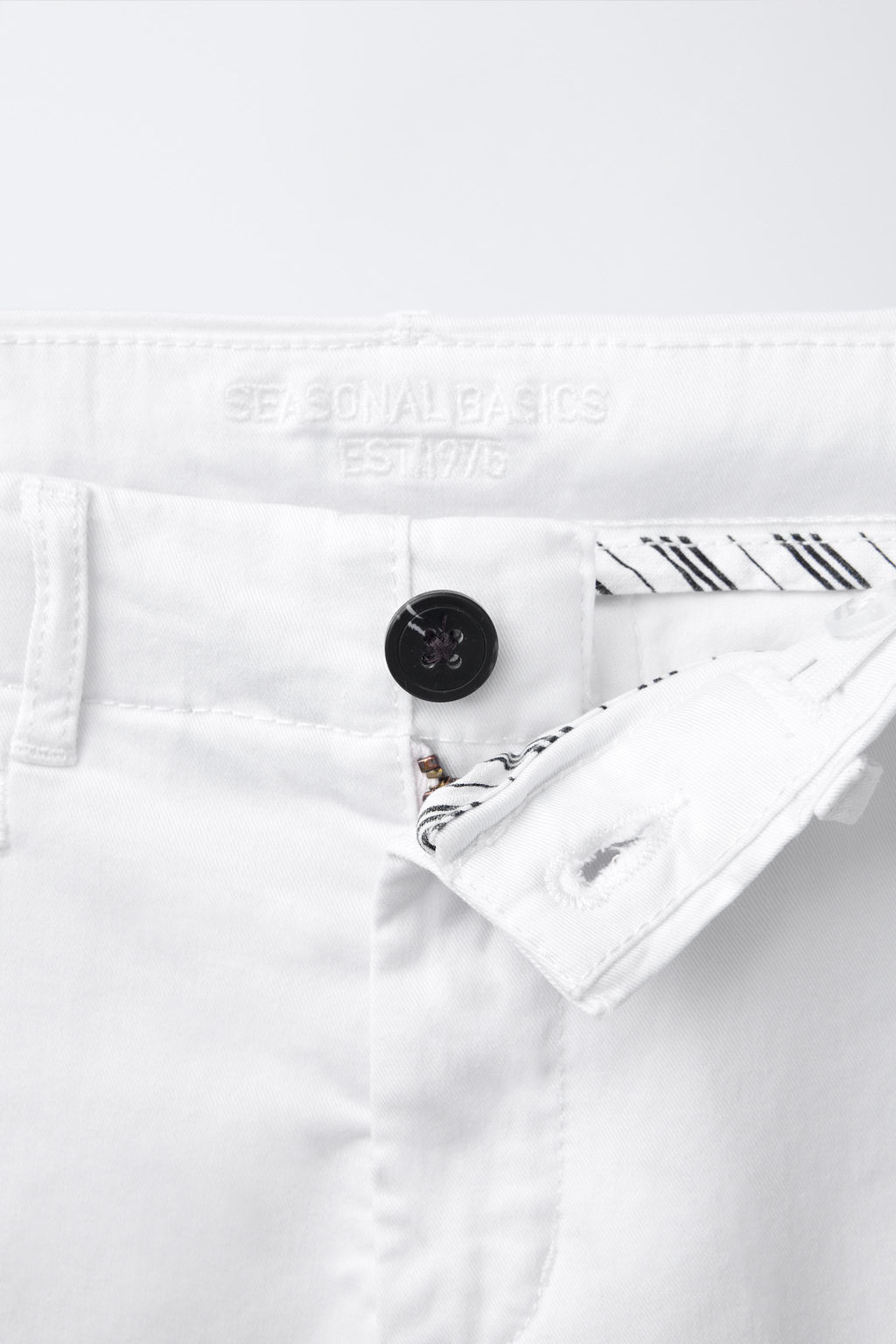 BASIC SLIM FIT CHINO BERMUDA SHORTS - Zara фото 3