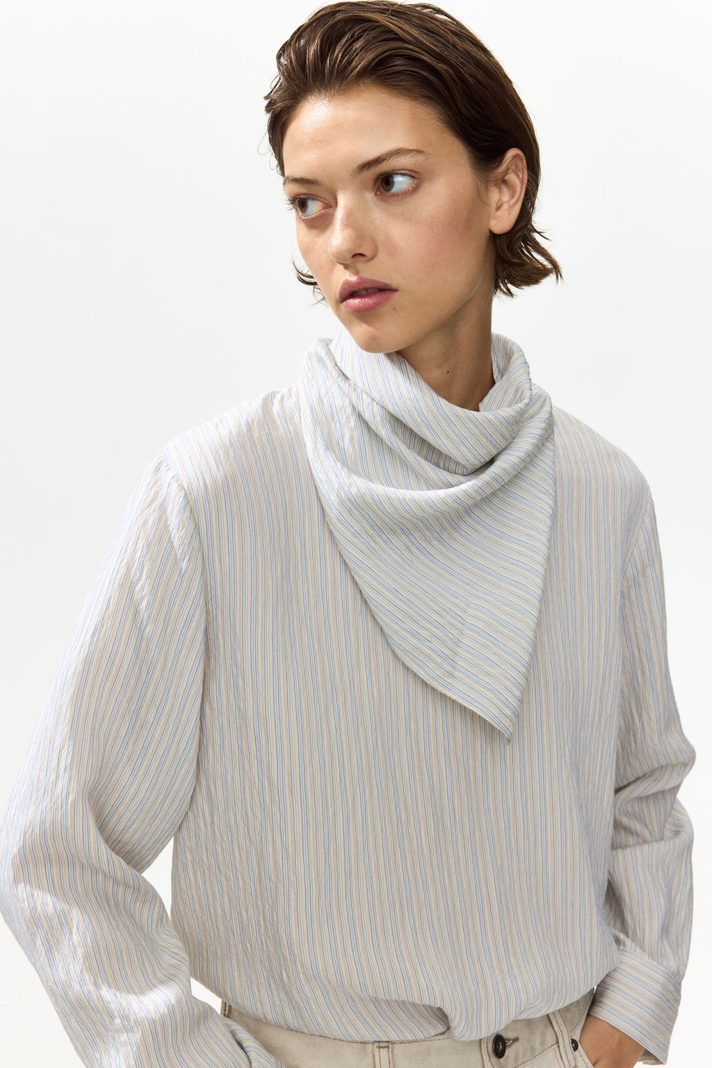 Blusa con pa?uelo - H&m фото 2