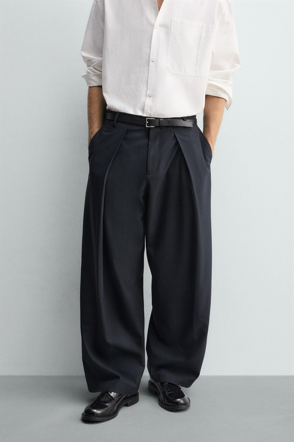 RELAXED FIT PLEATED TROUSERS - Zara фото 2