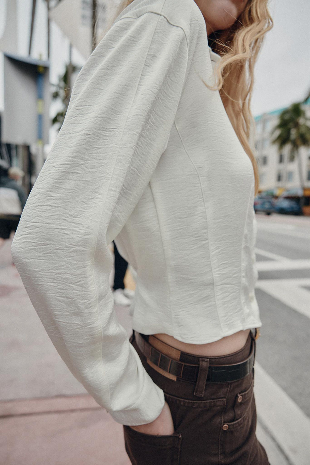 FITTED WAIST SATIN SHIRT - Zara фото 4
