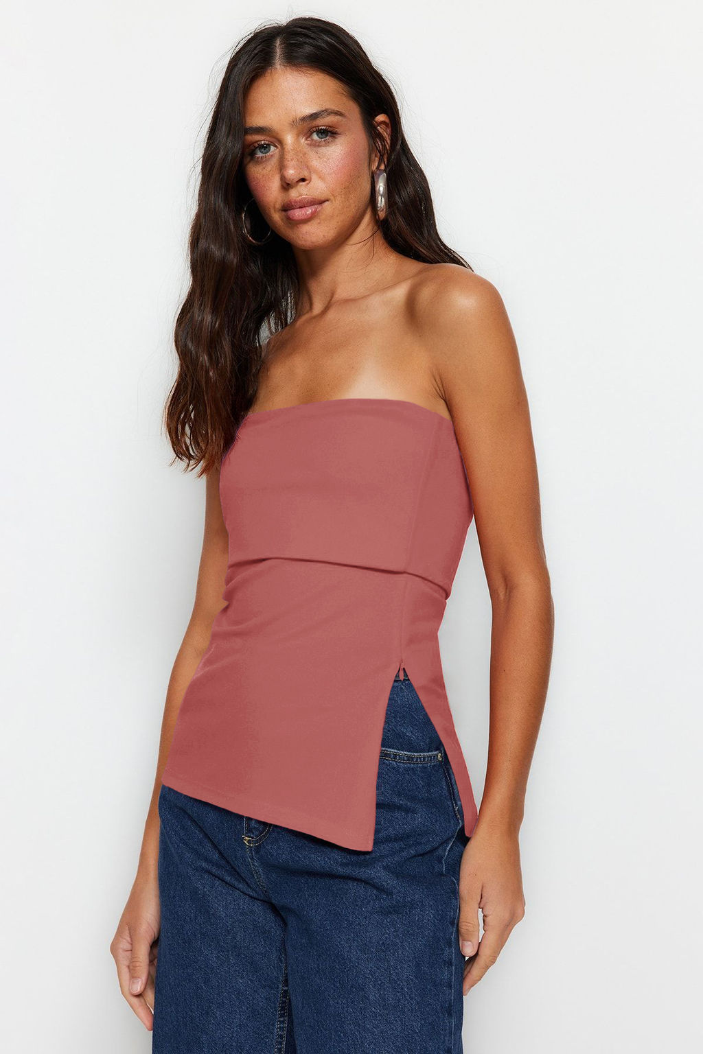 Trendyolmilla Beyaz Straplez Yaka Yandan Fermuarl? Krep Orme Bluz TWOSS23BZ00928  фото 31