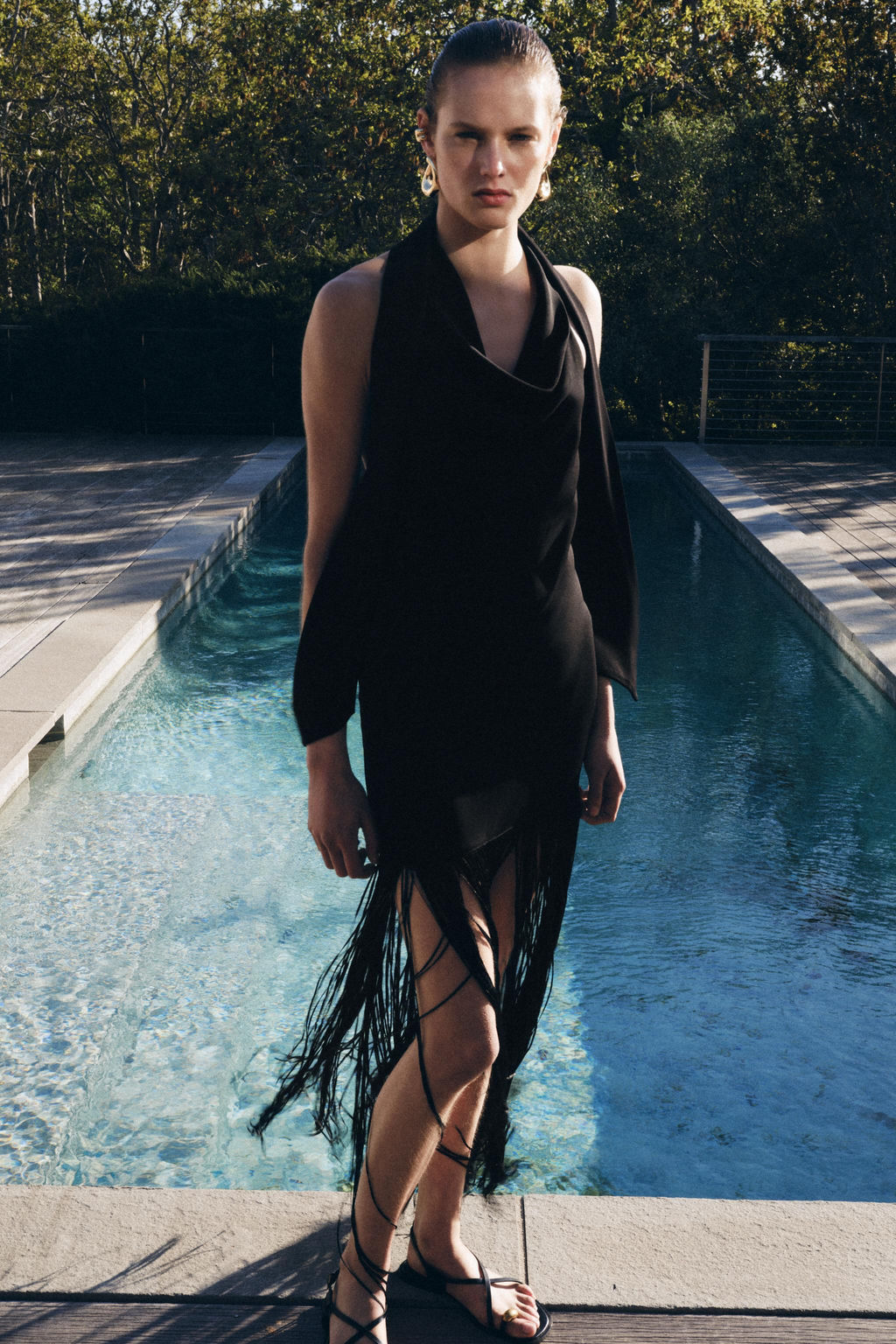 VESTIDO HALTER FLECOS ZW COLLECTION / Negro - Zara фото 4