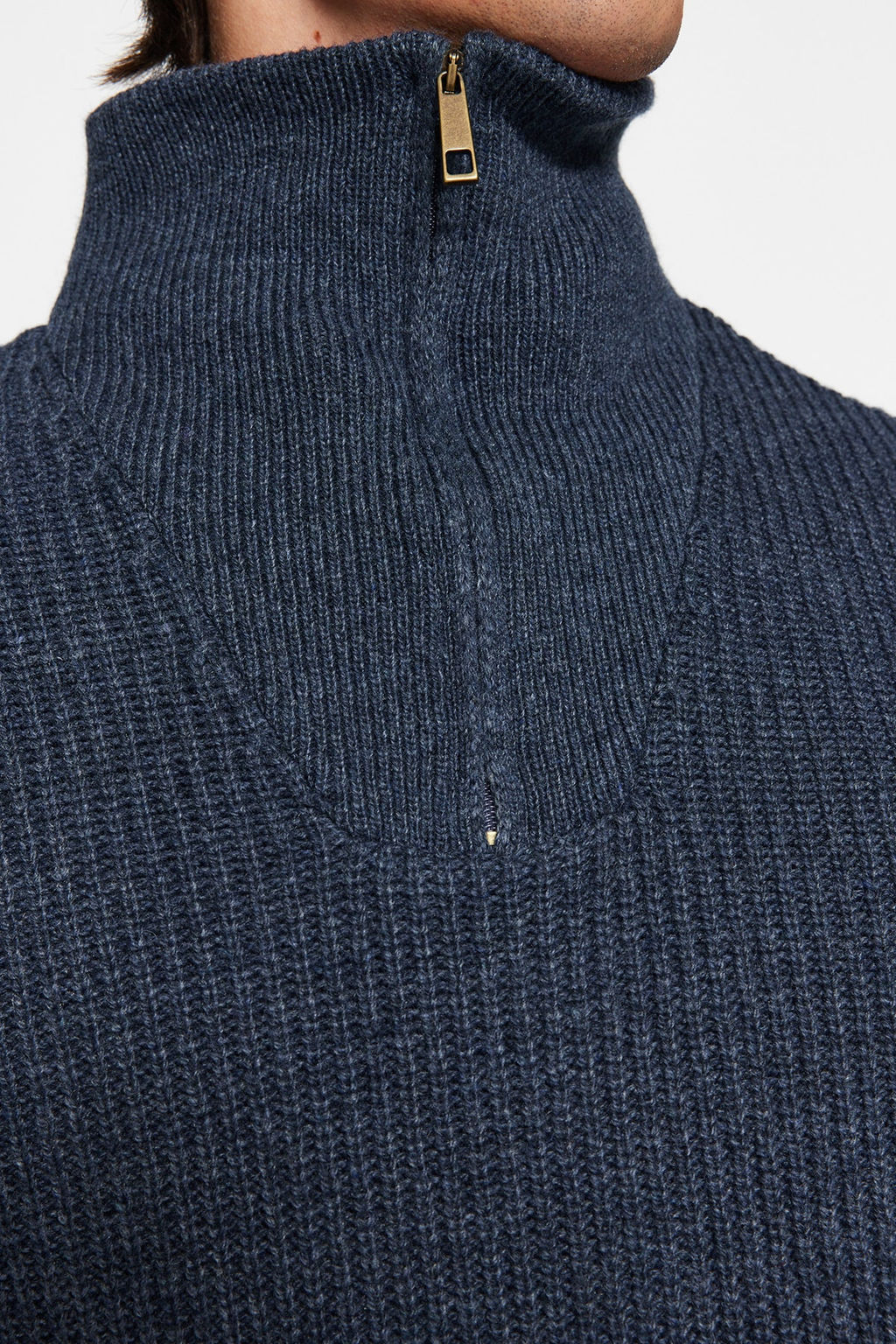 Indigo Regular Fit Yunlu Fermuarl? Bal?kc? Yaka Triko Kazak TMNAW22KZ0347