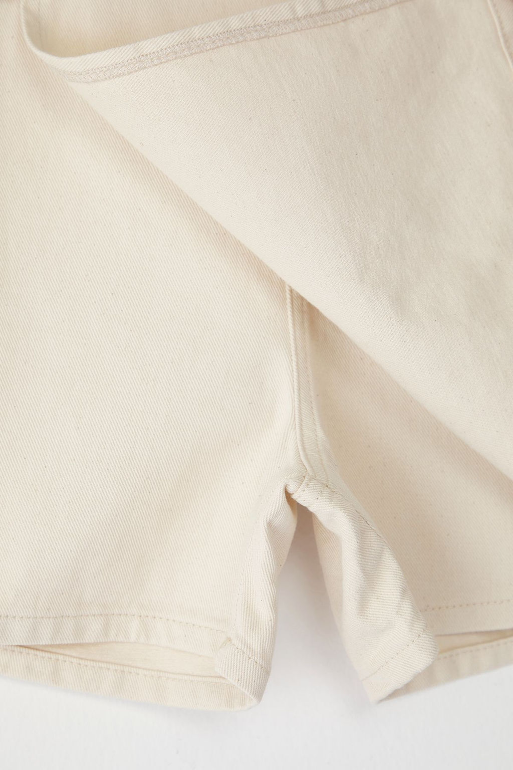 Trendyolmilla Ekru Aksesuar Detayl? Yuksek Bel Denim Sort Etek TWOSS25SR00200  фото 7