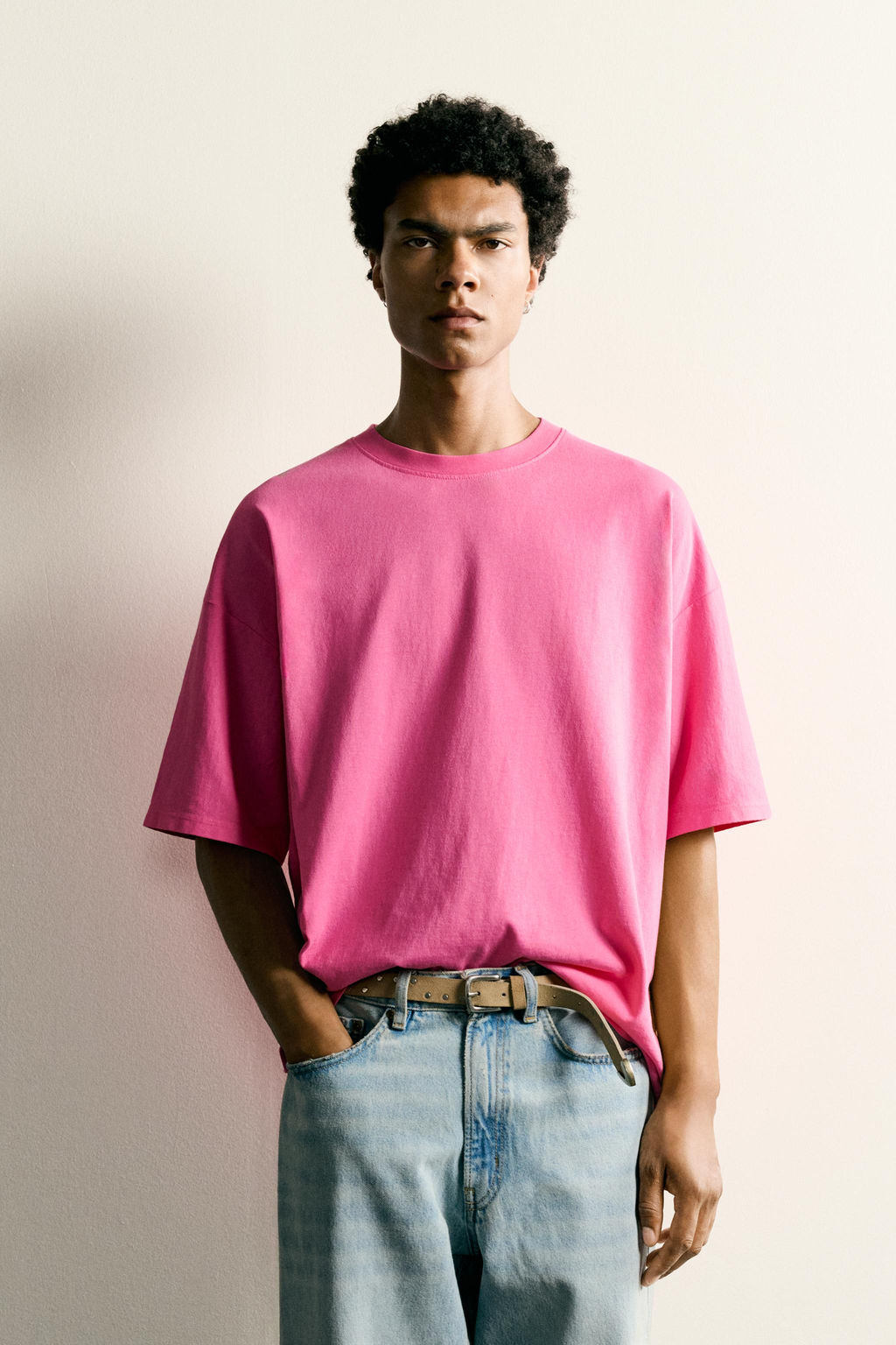 CAMISETA LAVADA RELAXED FIT B?SICA / Fucsia Oscuro - Zara фото 2