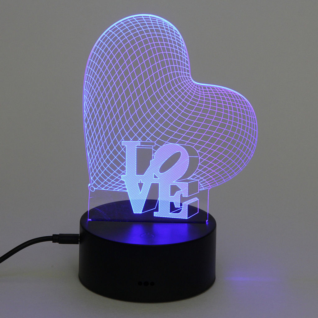Цена за 2 шт. Светильник ночник "3D-LOVE" на пластиковой подставке, с включателем USB