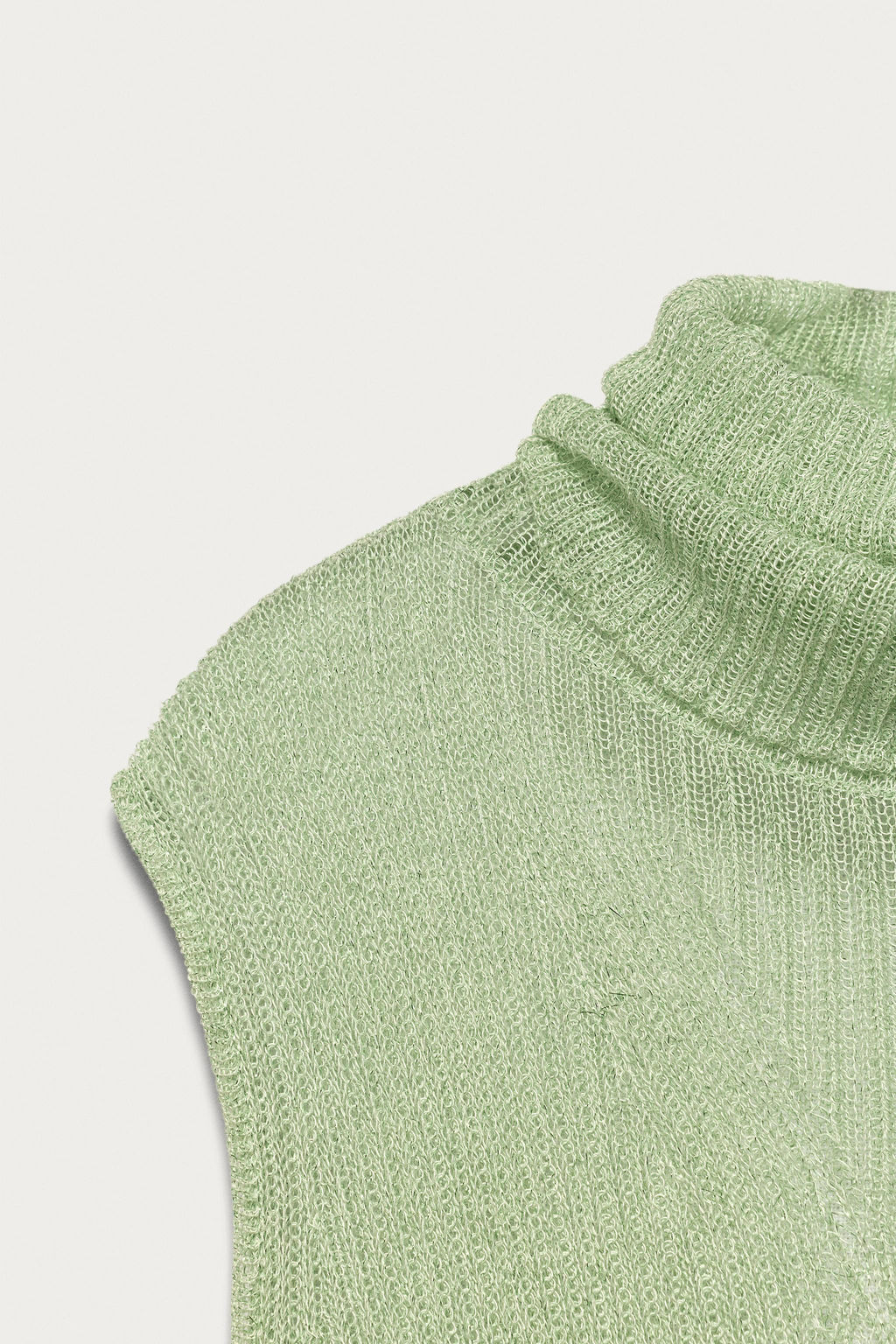 TOP PUNTO HILO METALIZADO MARISA BERENSON X ZARA / Verde agua