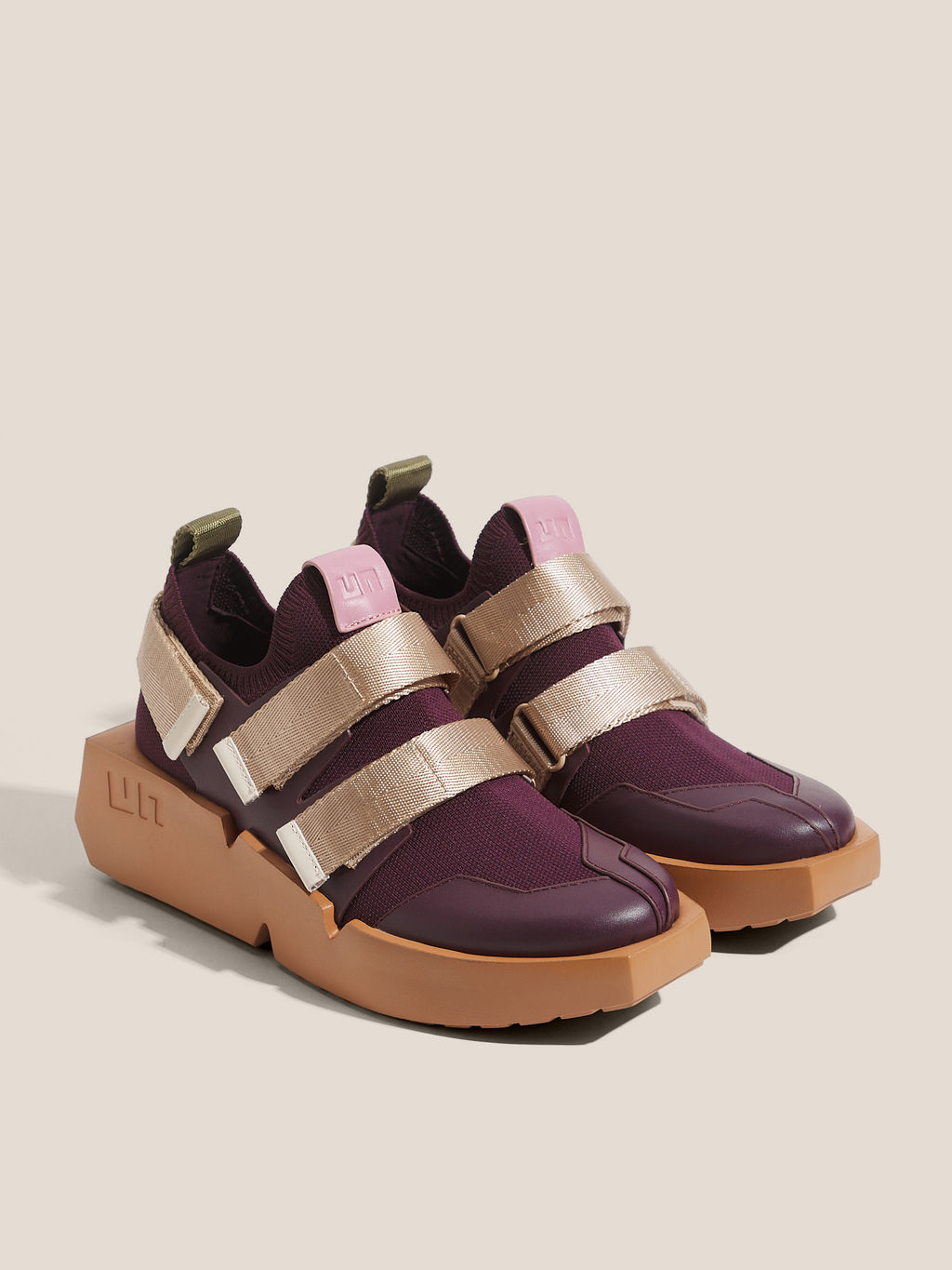 Женские кроссовки UNITED NUDE Mega Run Артикул 4638717, бордово-фиолетовый