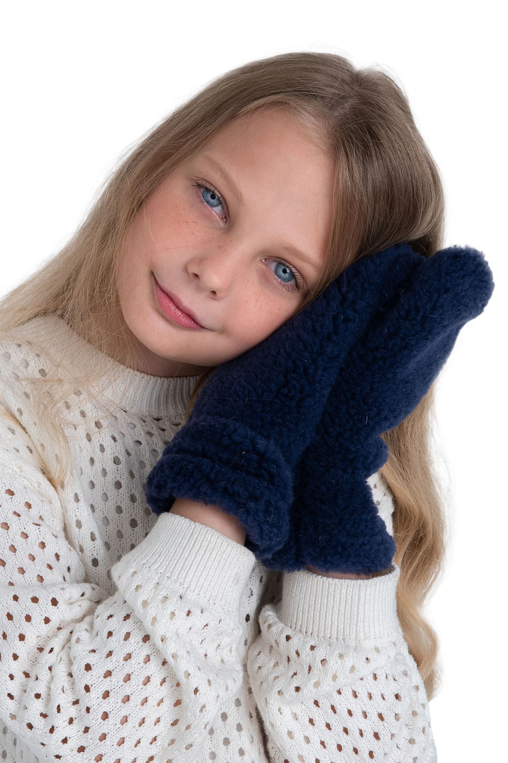 Варежки детские меховые ваниль - Woollamb фото 30