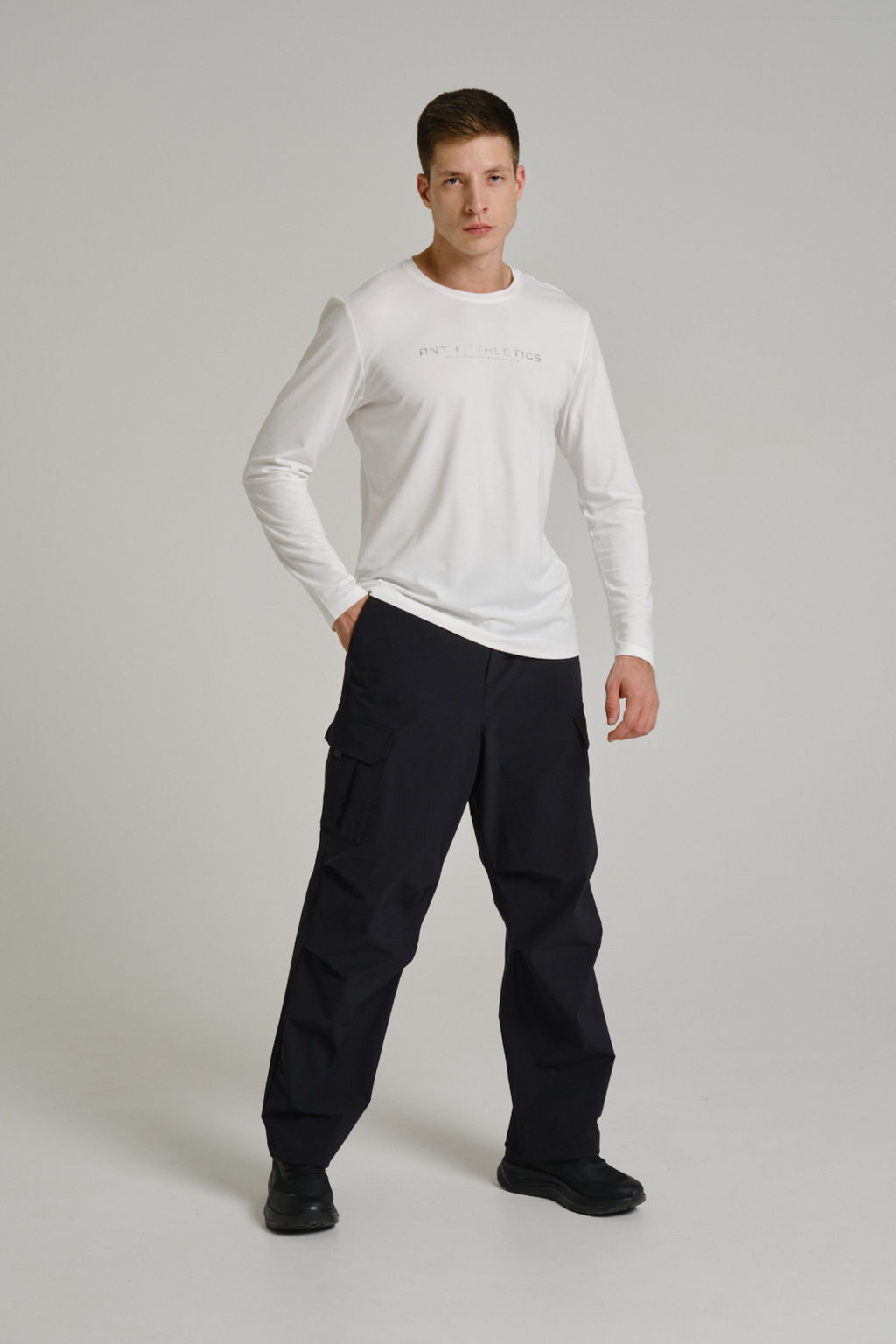 Брюки текстильные Черный COMMUTE Woven Track Pants - Anta фото 2