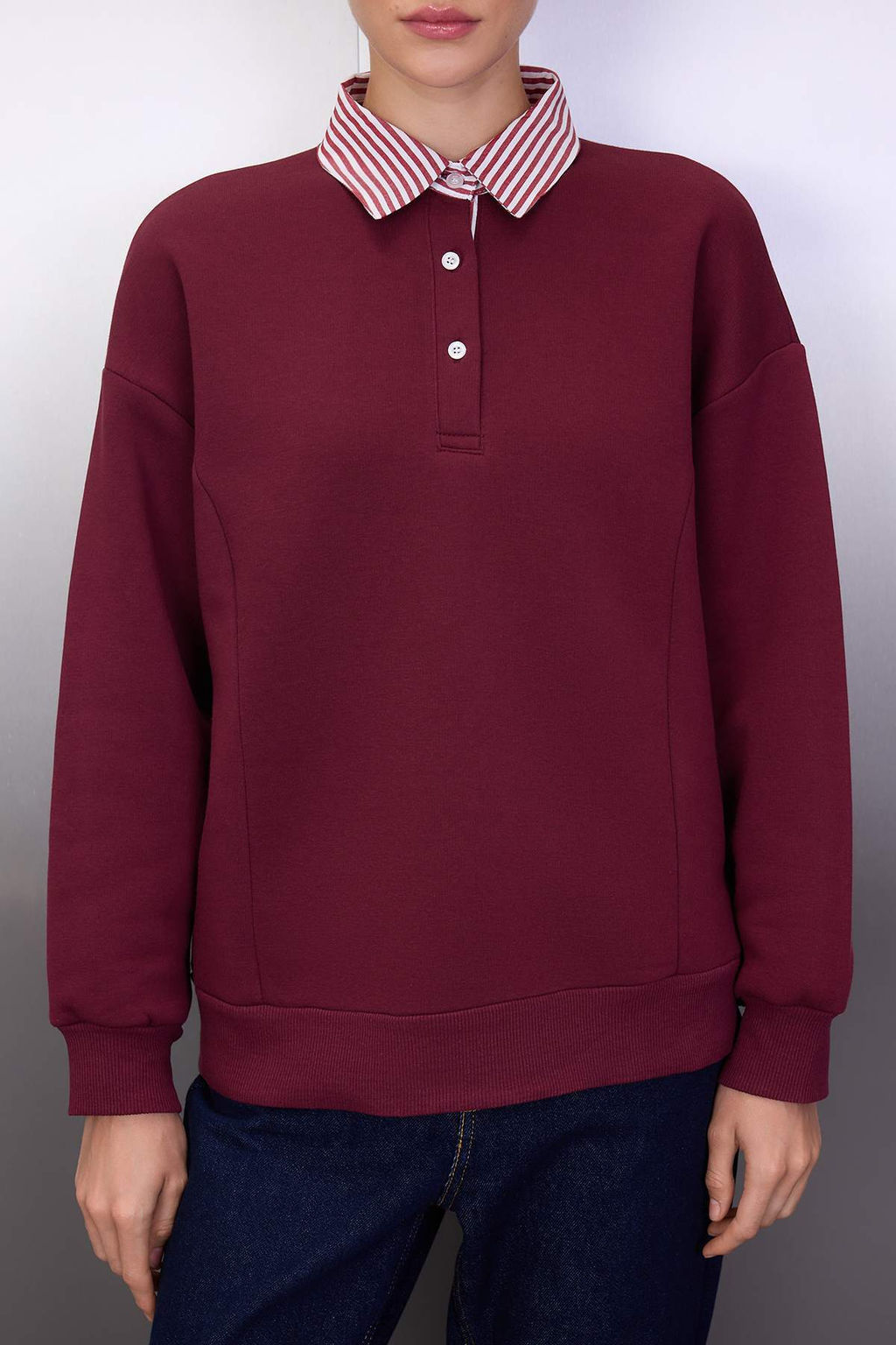 Bordo Dokuma Garni Detayl? Oversize Kal?p Polo Yaka Kal?n ici Polarl? Orme Sweatshirt TWOAW26SW00116