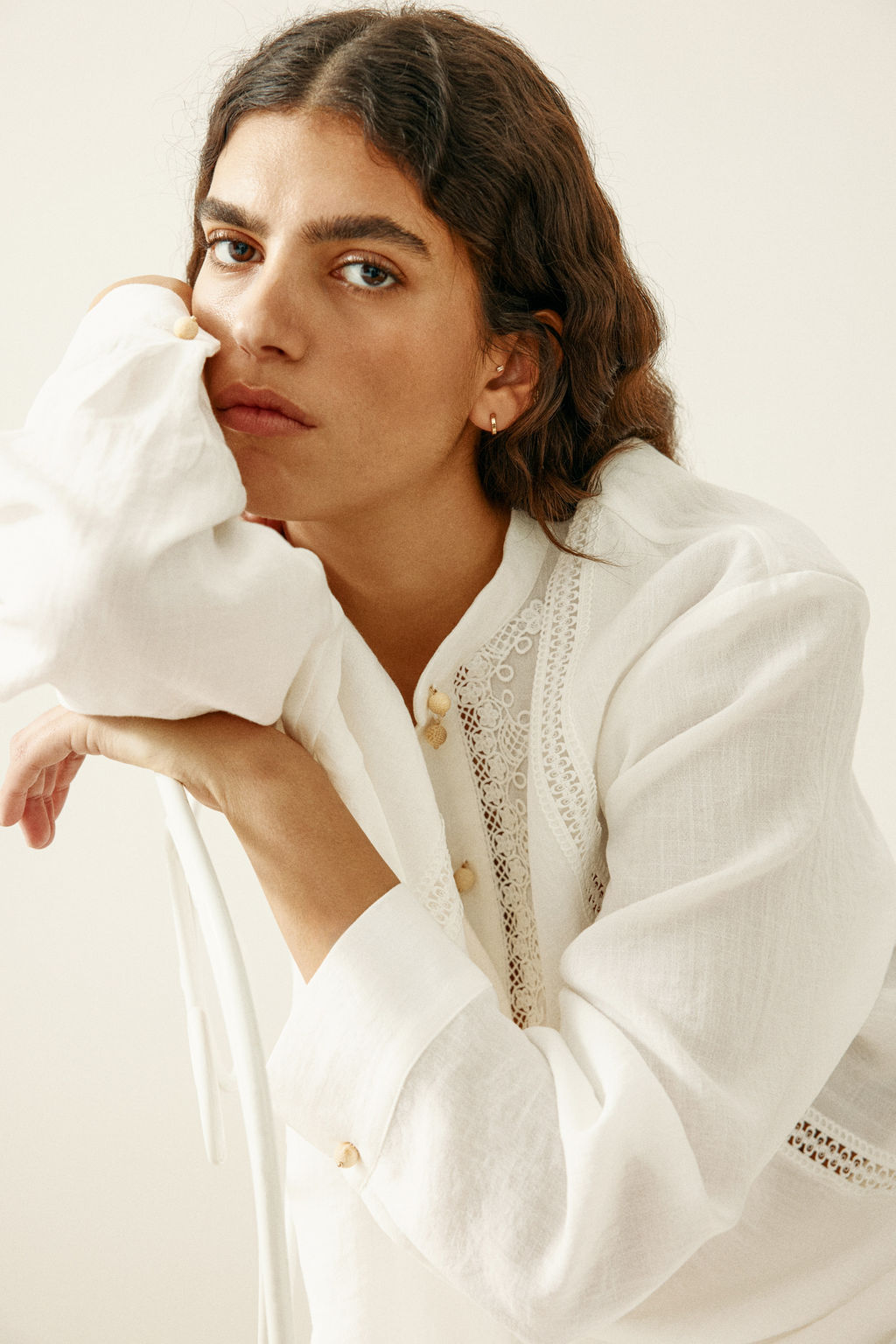 Blusa con detalles de encaje - H&m фото 2
