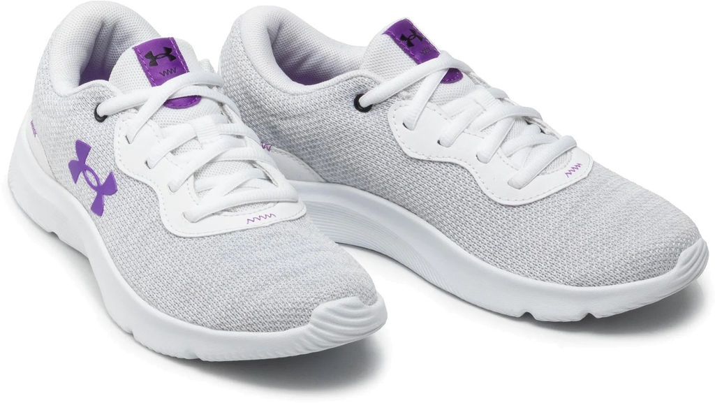 Кроссовки женские