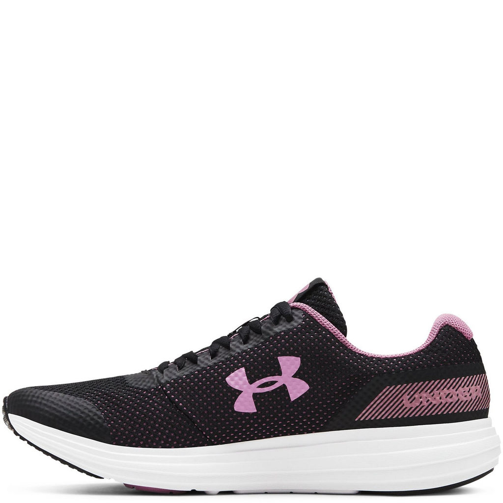 Кроссовки женские