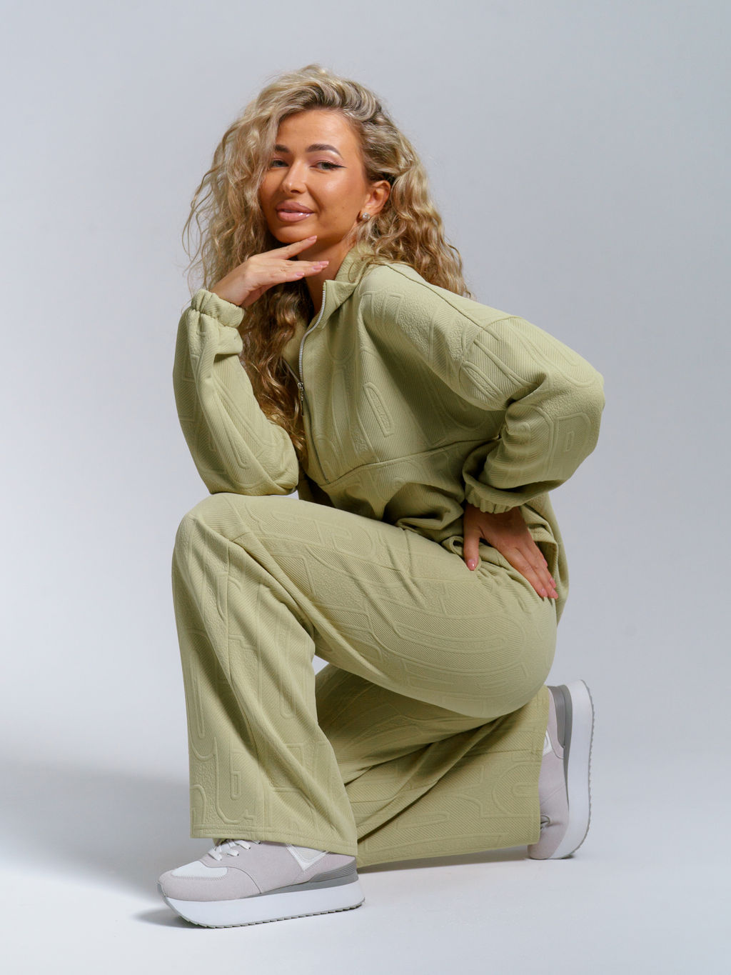 977 Костюм "Олива"