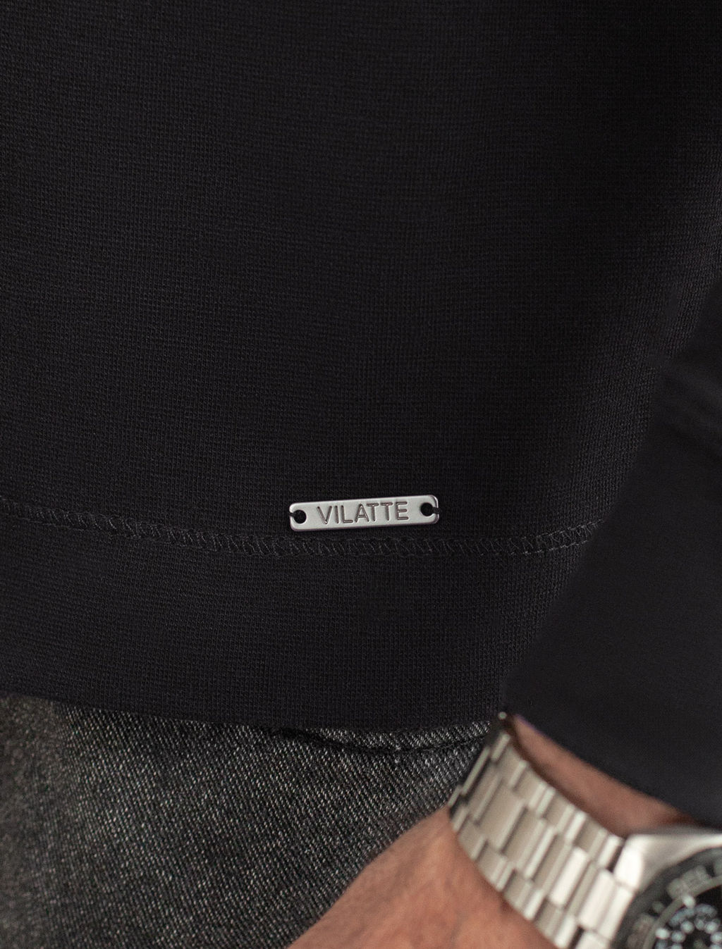 Лонгслив с воротником на пуговицах и декоративными швами из премиального хлопка с эластаном - Vilatte фото 5