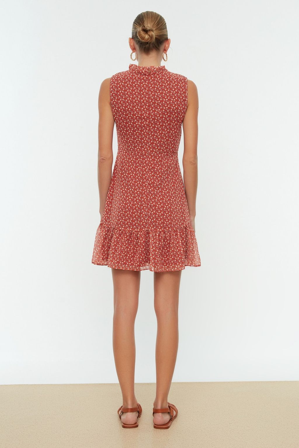 TRENDYOLMILLA Kiremit Cicekli A Kesim F?rf?rl? Astarl? Mini Dokuma Elbise TWOSS20EL0681  фото 13