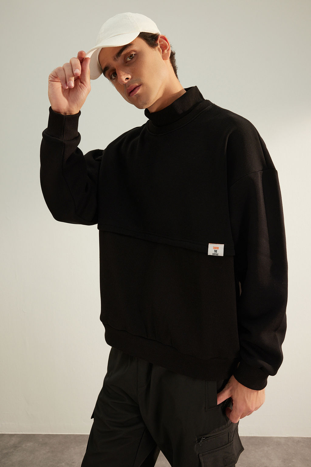 TRENDYOL MAN Limited Edition Tas Oversize/Genis Kesim Etiketli Ici Polar/S?cak Tutan Sweatshirt TMNAW24SW00228 - Trendyolmilla фото 15