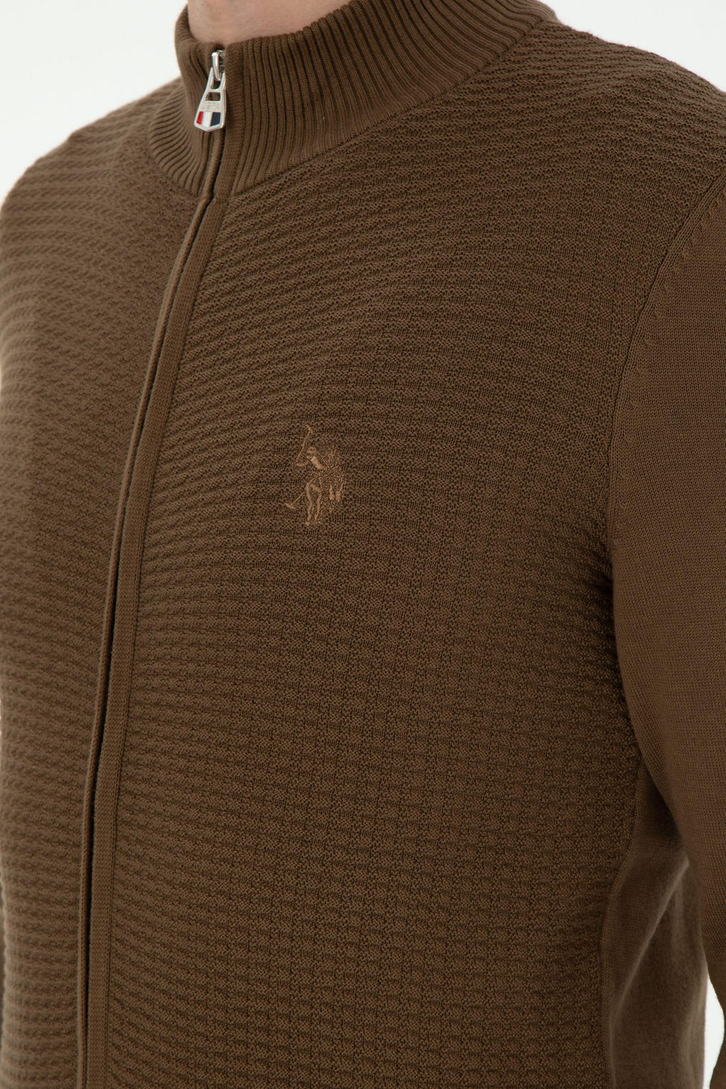 Мужской базовый трикотажный кардиган цвета хаки Неожиданная скидка в корзине - U.s. polo assn фото 7