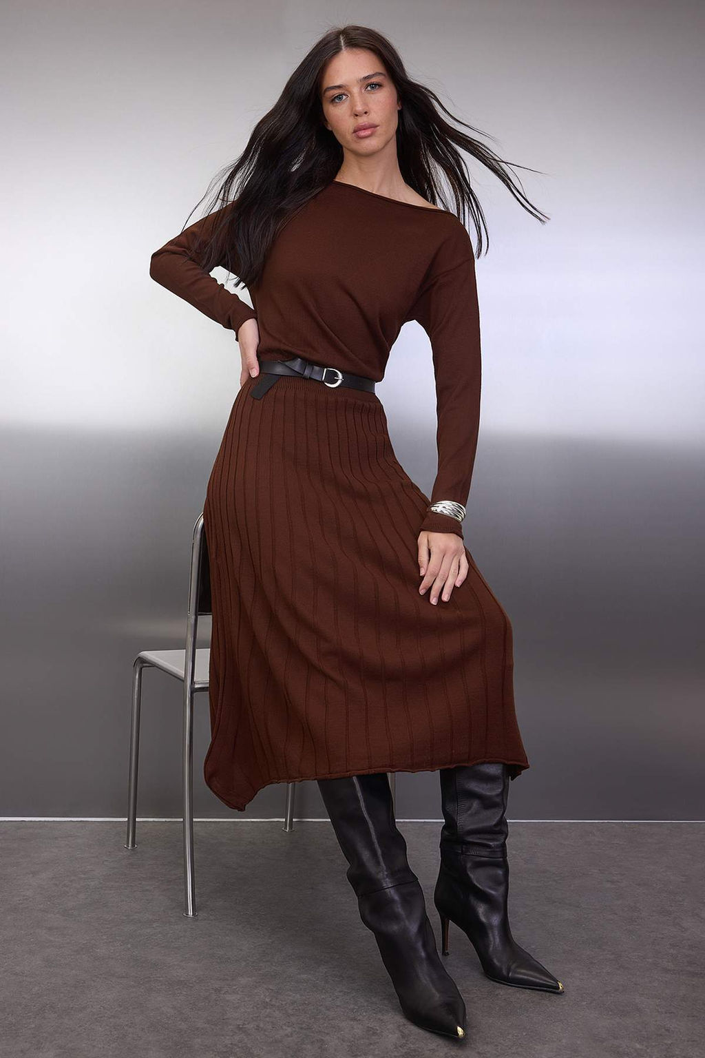 Siyah A-line Kay?k Yaka Maxi Triko Kemerli Elbise TWOAW26EL00013 - Trendyolmilla фото 8