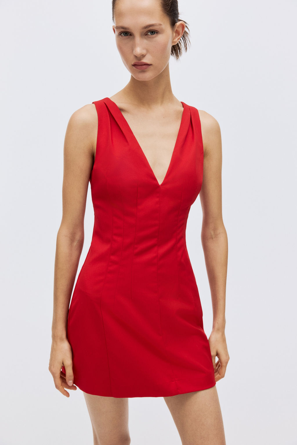 Vestido entallado con escote en V - H&m фото 3