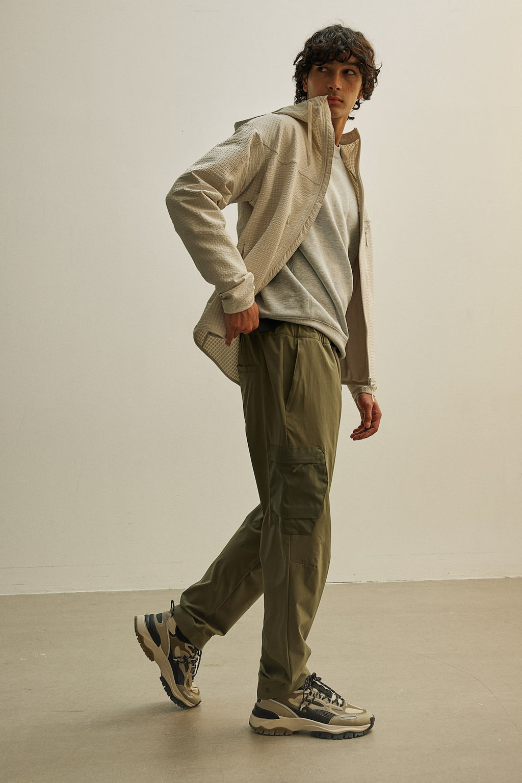 Pantalon outdoor repelente al agua Regular Fit - H&m фото 2